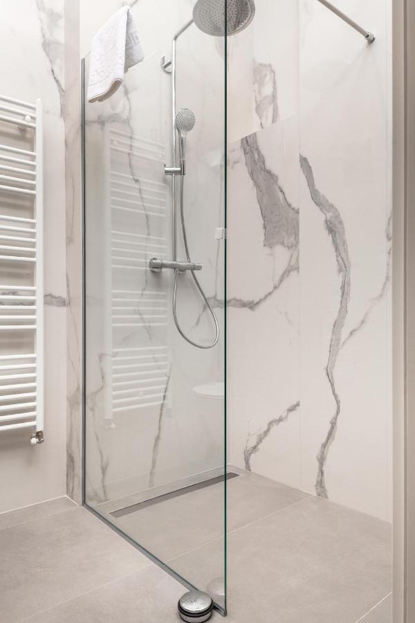 Luxury Rooms Tilia Загреб Екстериор снимка