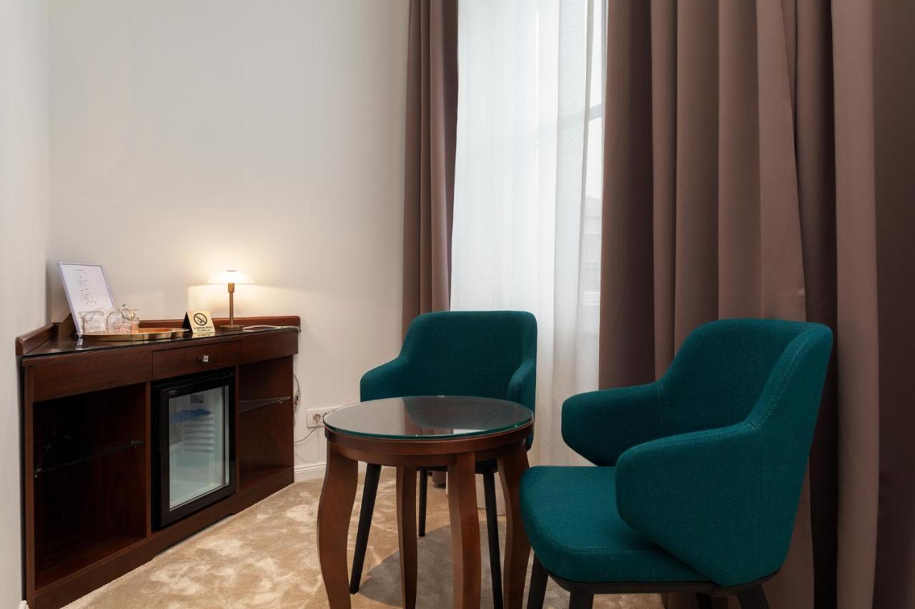 Luxury Rooms Tilia Загреб Екстериор снимка